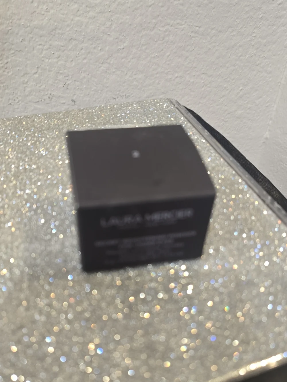 Laura Mercier Secret Brightening Powder For Under Eyes